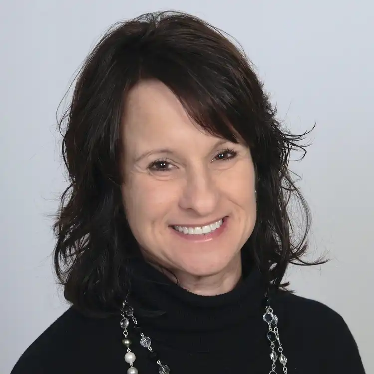 Shannon_Albright-scaled_MyHealthInsurance.com